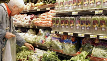 Reintegro a compras de jubilados, AUH y AUE